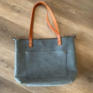 Portland Leather Zip Top Tote